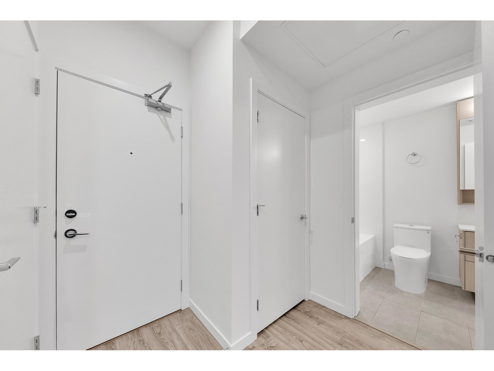 W406 10829 140 Street, Surrey, British Columbia  V3R 0H4 - Photo 15 - R2945957