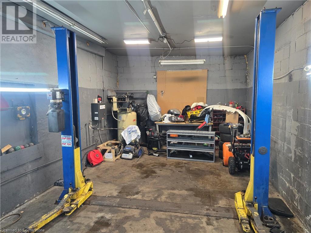 1094 Upper Sherman Avenue Unit# Rear, Hamilton, Ontario  L8V 3N5 - Photo 5 - 40684337