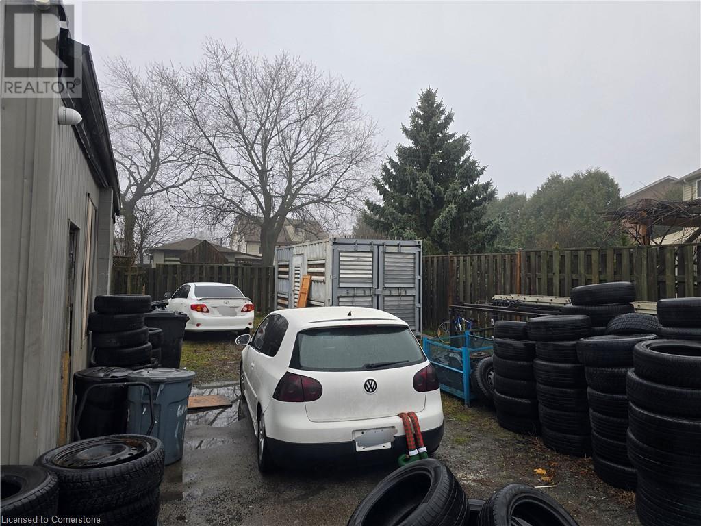 1094 Upper Sherman Avenue Unit# Rear, Hamilton, Ontario  L8V 3N5 - Photo 9 - 40684337