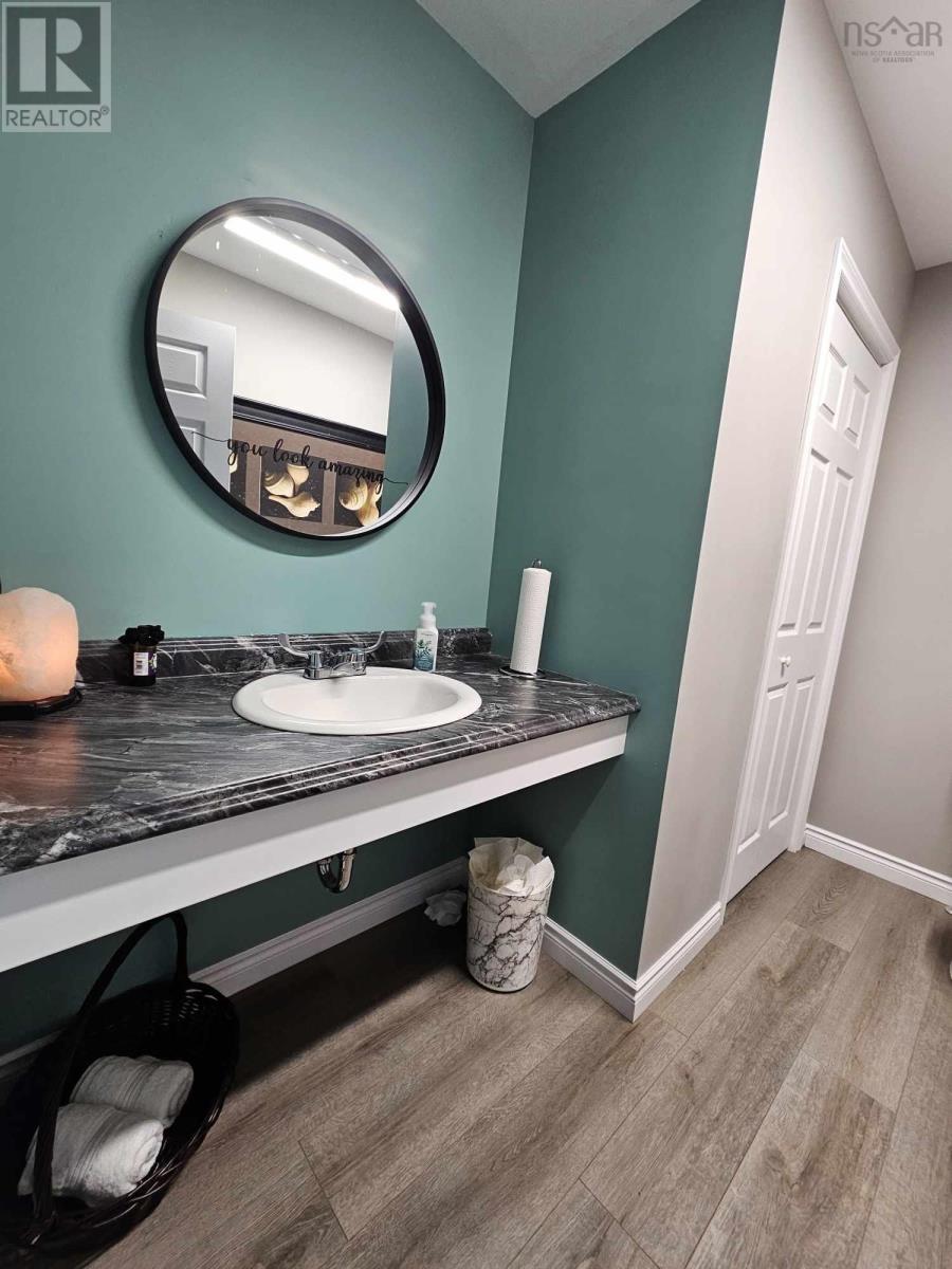 2252 Sydney Road, Reserve Mines, Nova Scotia  B1E 1K1 - Photo 12 - 202428071