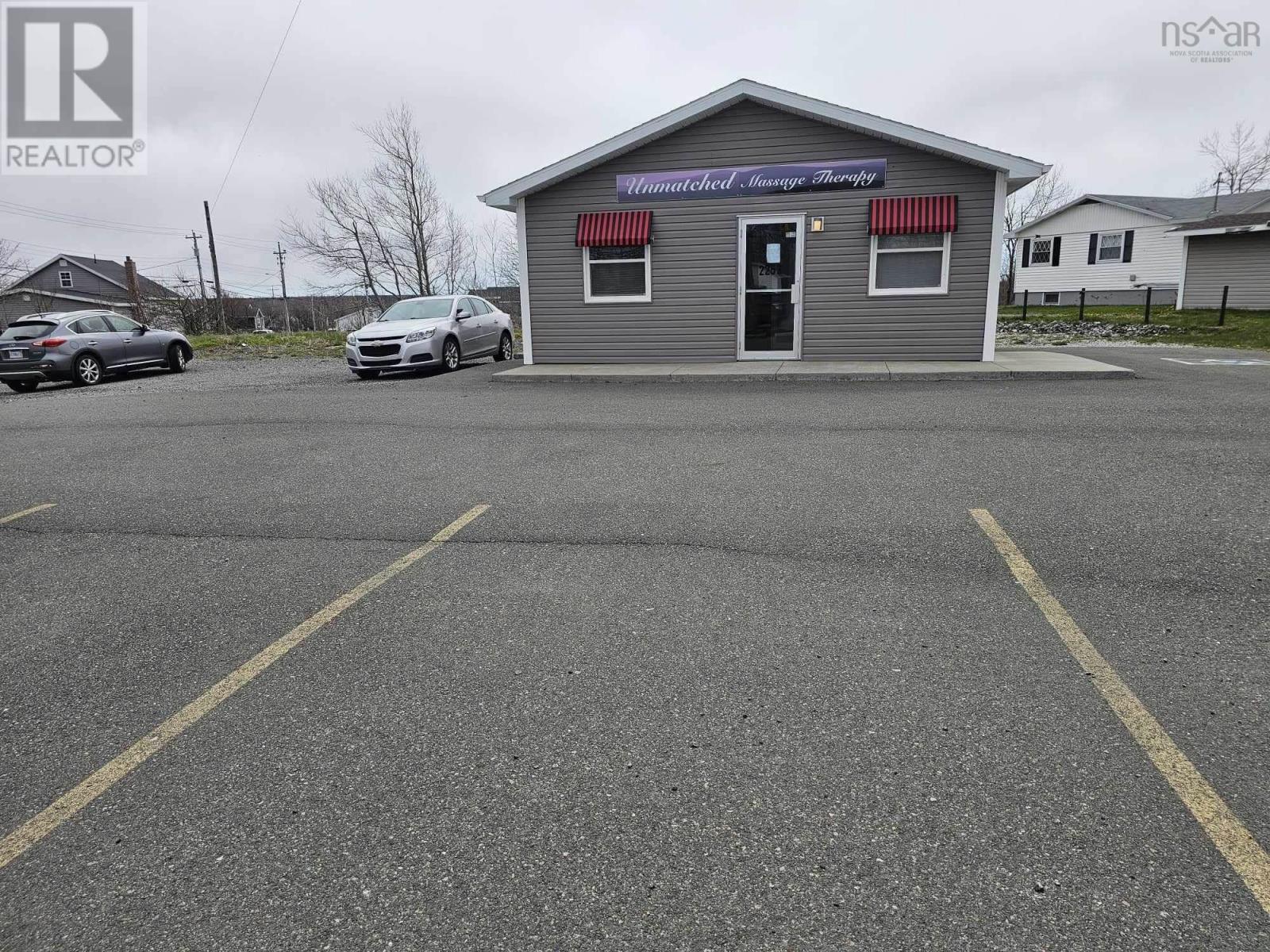 2252 Sydney Road, Reserve Mines, Nova Scotia  B1E 1K1 - Photo 17 - 202428071