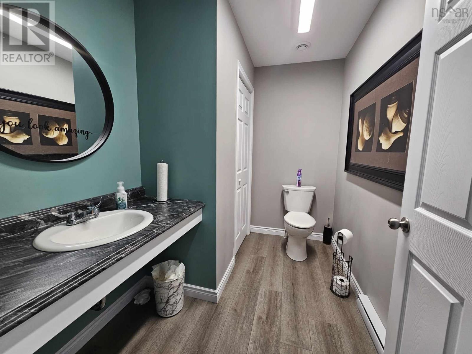 2252 Sydney Road, Reserve Mines, Nova Scotia  B1E 1K1 - Photo 4 - 202428071