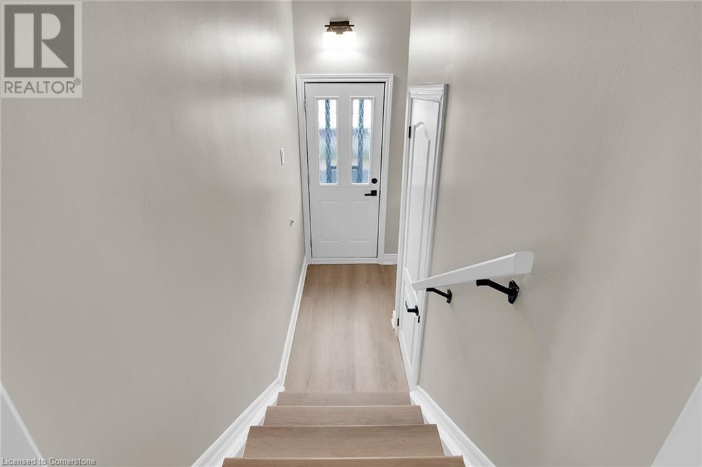 67 Glendee Road, Hamilton, Ontario  L8K 1Y9 - Photo 14 - 40683988
