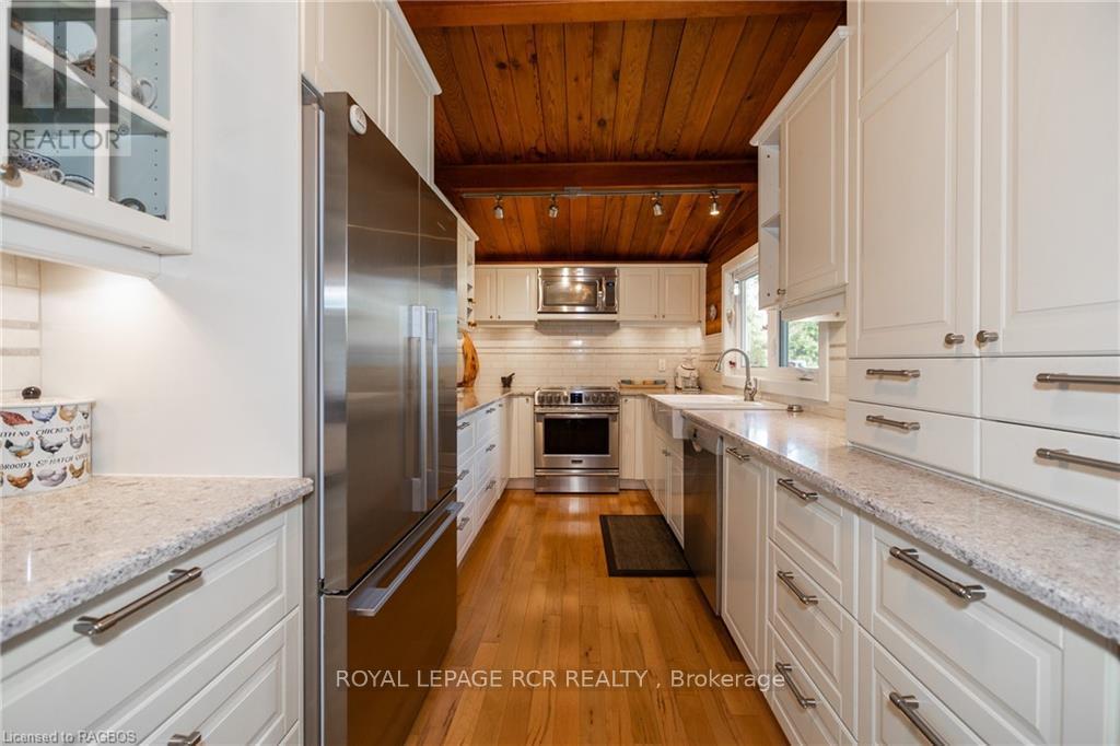 424135 Concession Road 6, West Grey, Ontario  N0C 1H0 - Photo 9 - X10848042