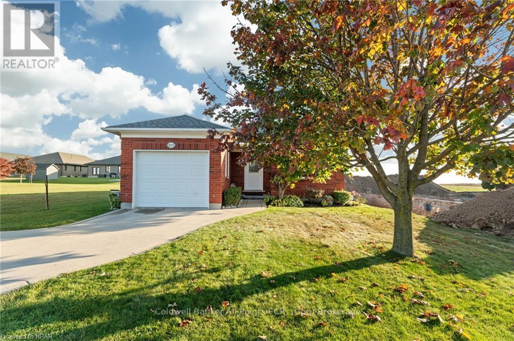 233 Bethune Crescent, Goderich, Ontario  N7A 4M6 - Photo 2 - X10780675