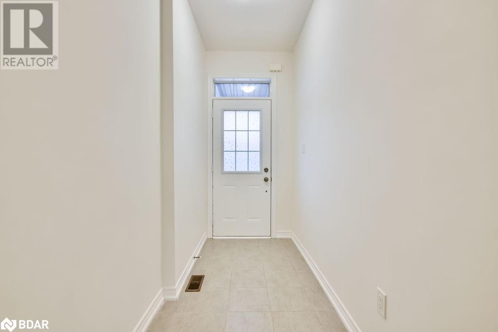 40 Sasco Way, Angus, Ontario  L0M 1B4 - Photo 3 - 40681532