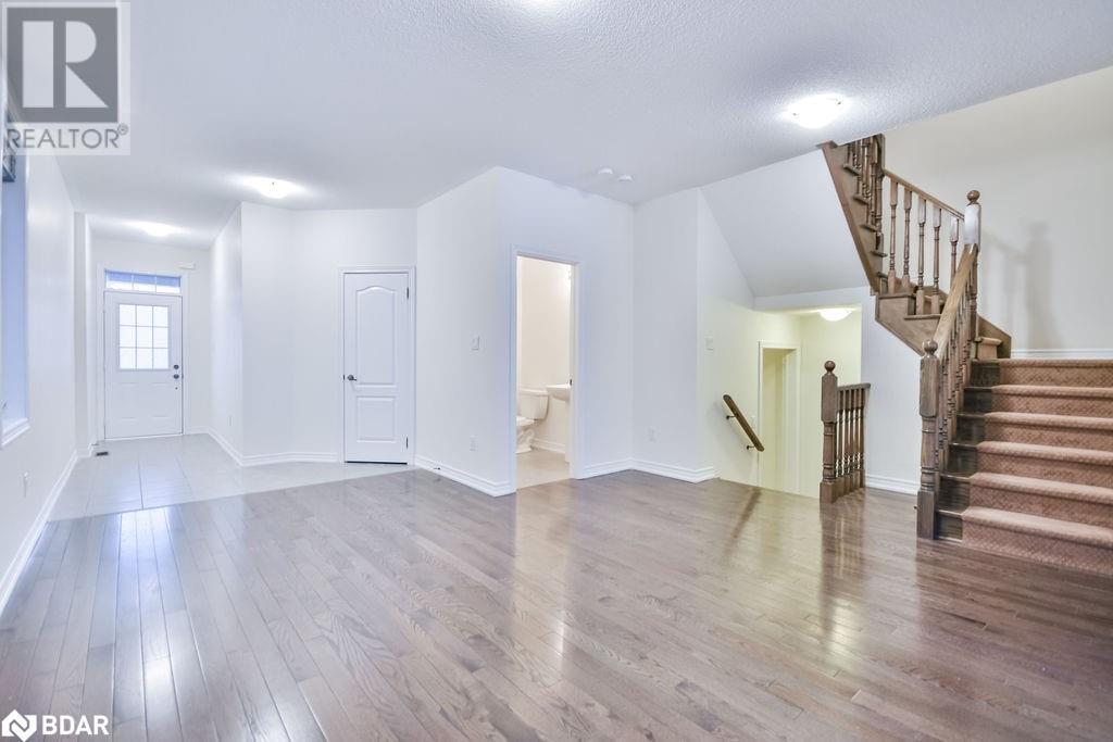 40 Sasco Way, Angus, Ontario  L0M 1B4 - Photo 6 - 40681532
