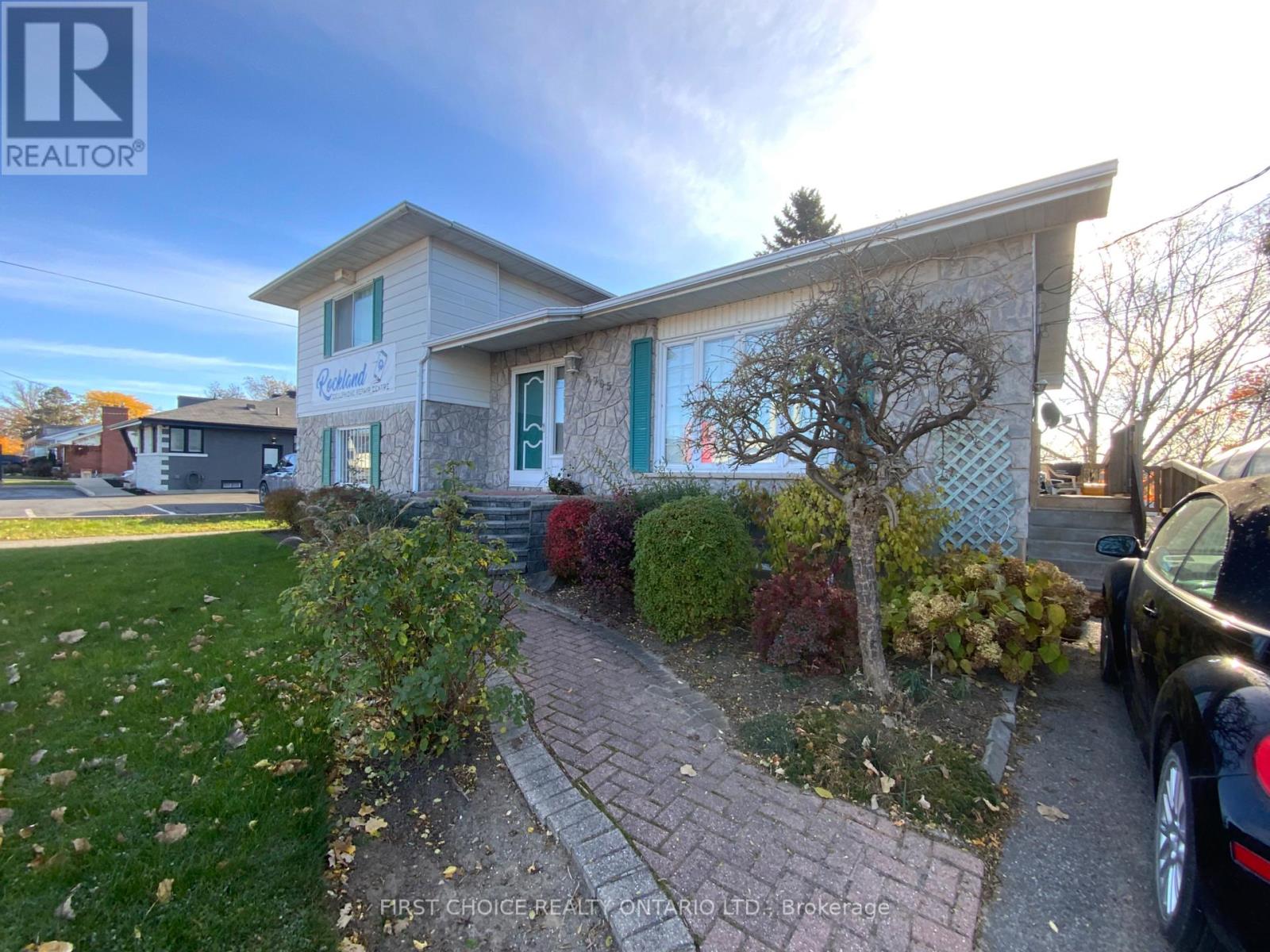 2705 Laurier Street, Clarence-Rockland, Ontario  K4K 1A3 - Photo 4 - X11887519