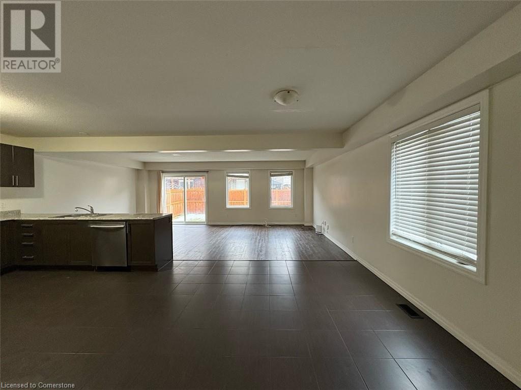 128 South Creek Drive, Kitchener, Ontario  N2P 0E1 - Photo 6 - 40684357