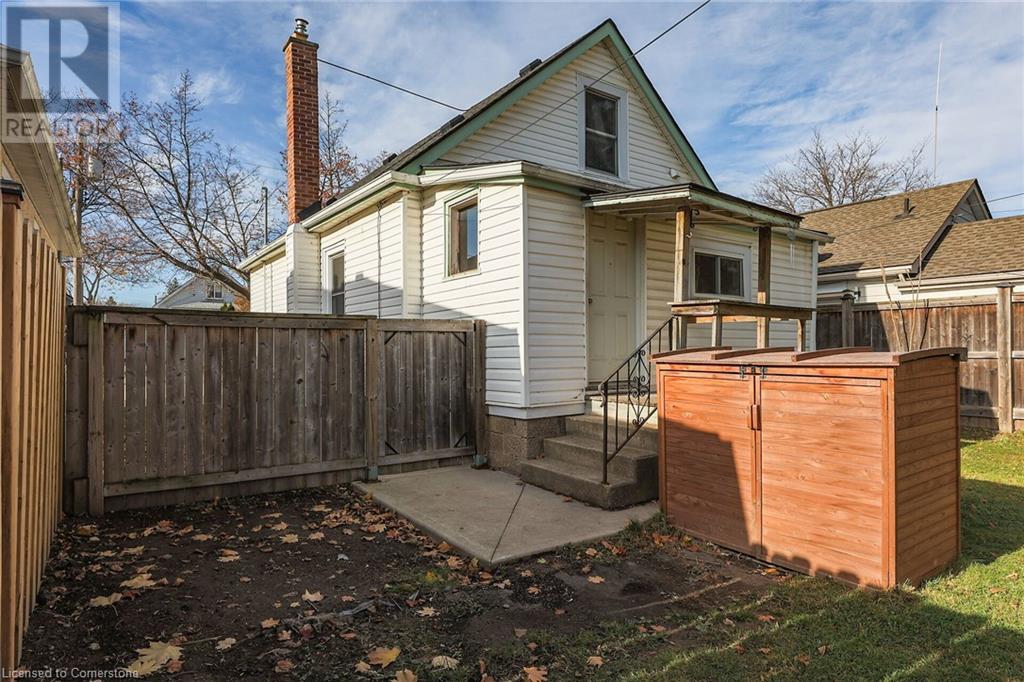 4 Mildred Avenue, St. Catharines, Ontario  L2R 6H8 - Photo 18 - 40665884