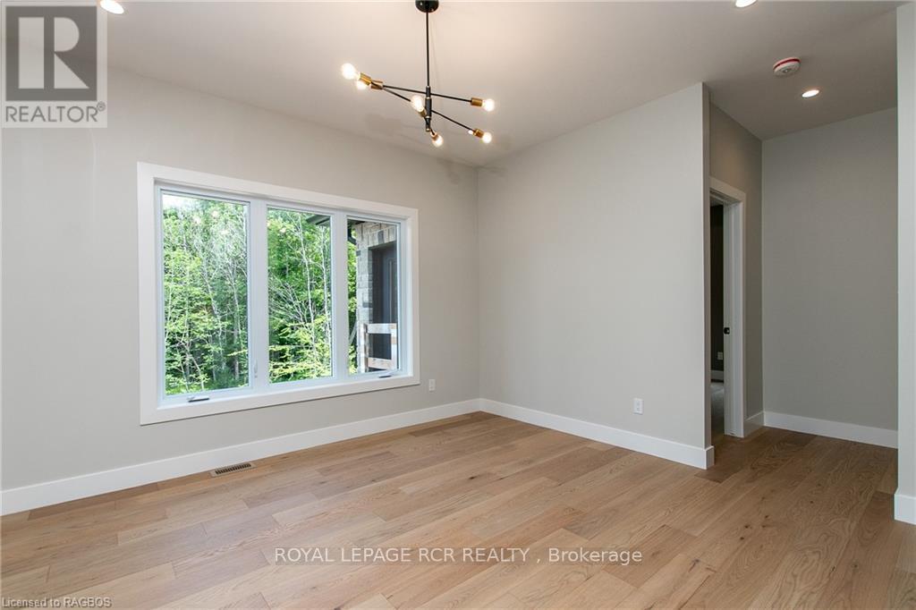 135 Louise Creek Crescent, West Grey, Ontario  N0G 1S0 - Photo 14 - X10846725