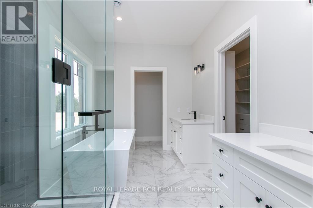 135 Louise Creek Crescent, West Grey, Ontario  N0G 1S0 - Photo 23 - X10846725