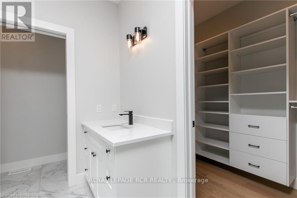 135 Louise Creek Crescent, West Grey, Ontario  N0G 1S0 - Photo 24 - X10846725