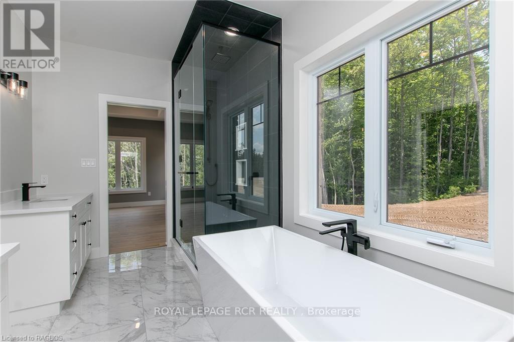 135 Louise Creek Crescent, West Grey, Ontario  N0G 1S0 - Photo 25 - X10846725