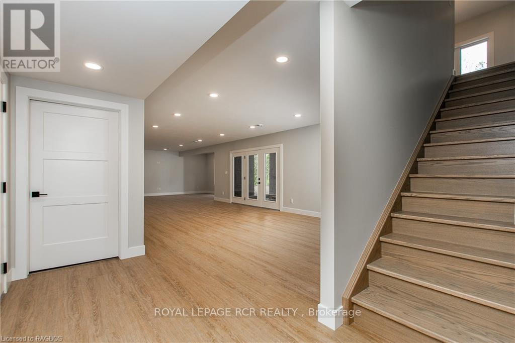 135 Louise Creek Crescent, West Grey, Ontario  N0G 1S0 - Photo 29 - X10846725