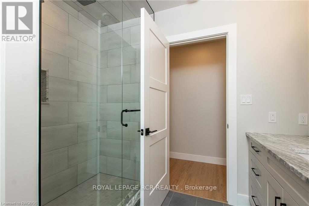 135 Louise Creek Crescent, West Grey, Ontario  N0G 1S0 - Photo 36 - X10846725