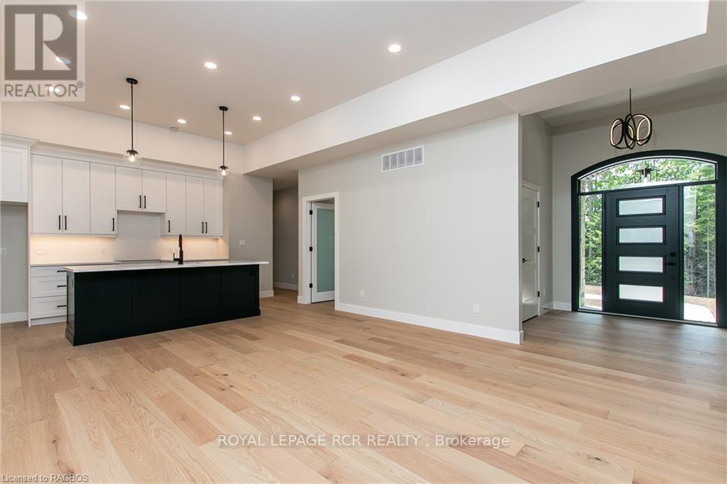 135 Louise Creek Crescent, West Grey, Ontario  N0G 1S0 - Photo 7 - X10846725