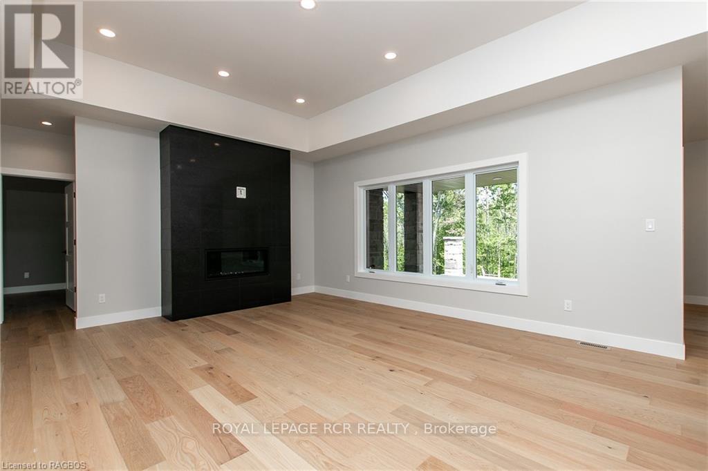 135 Louise Creek Crescent, West Grey, Ontario  N0G 1S0 - Photo 8 - X10846725