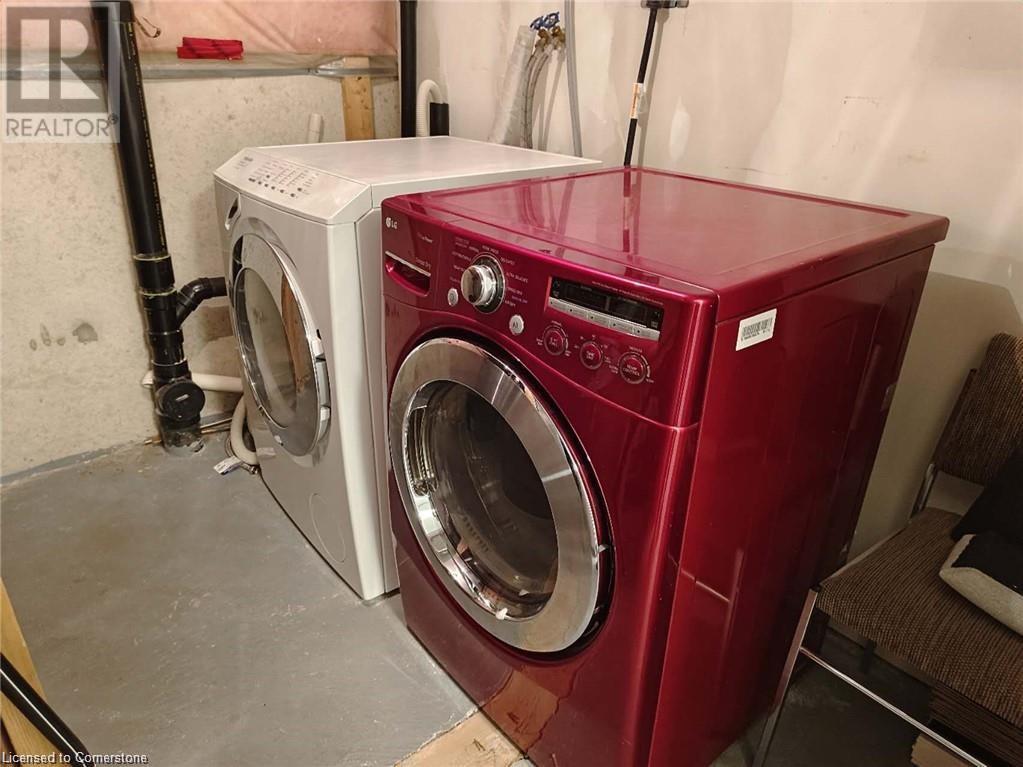 2031 Westree Drive, Oakville, Ontario  L6M 3W3 - Photo 8 - 40684346