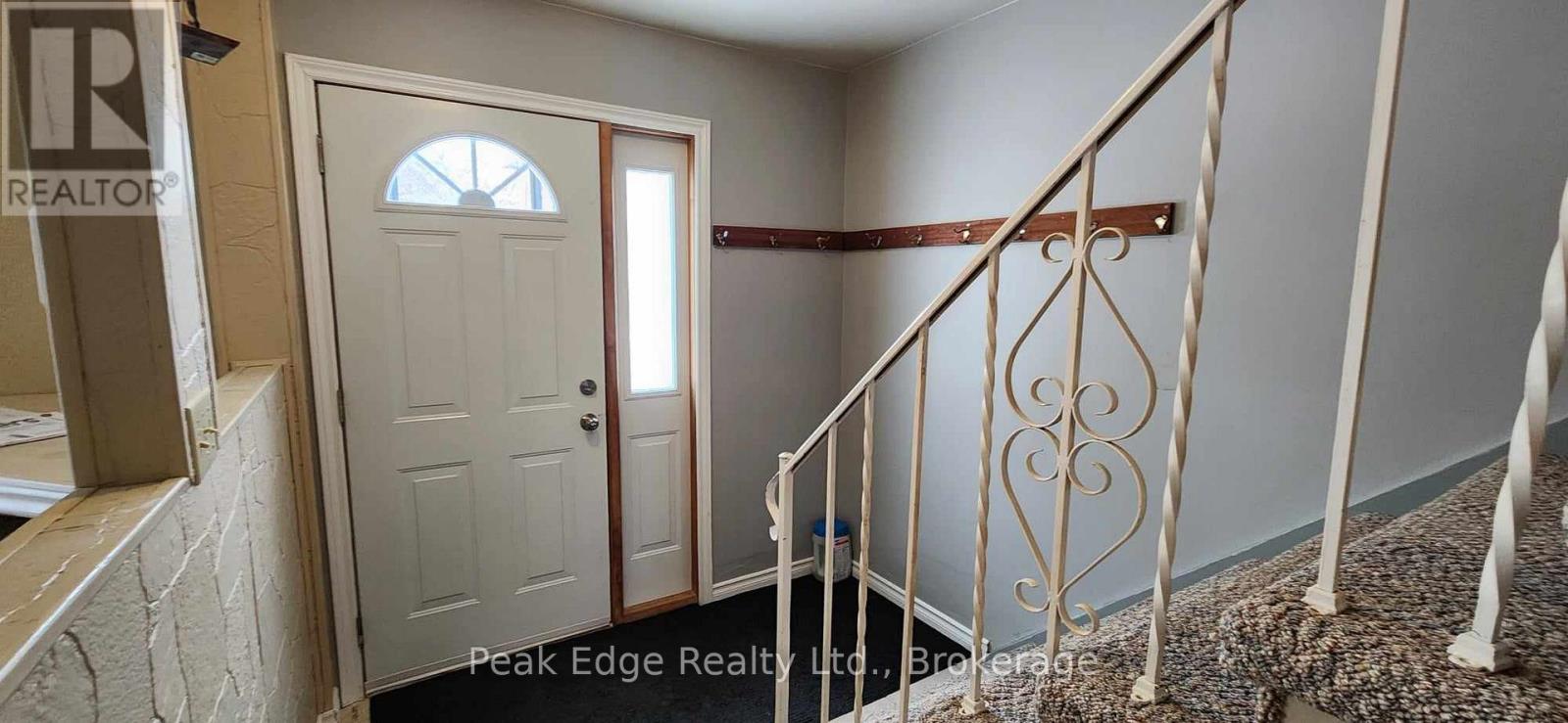 122 Gibson Street, Brockton, Ontario  N0G 2V0 - Photo 10 - X11887562