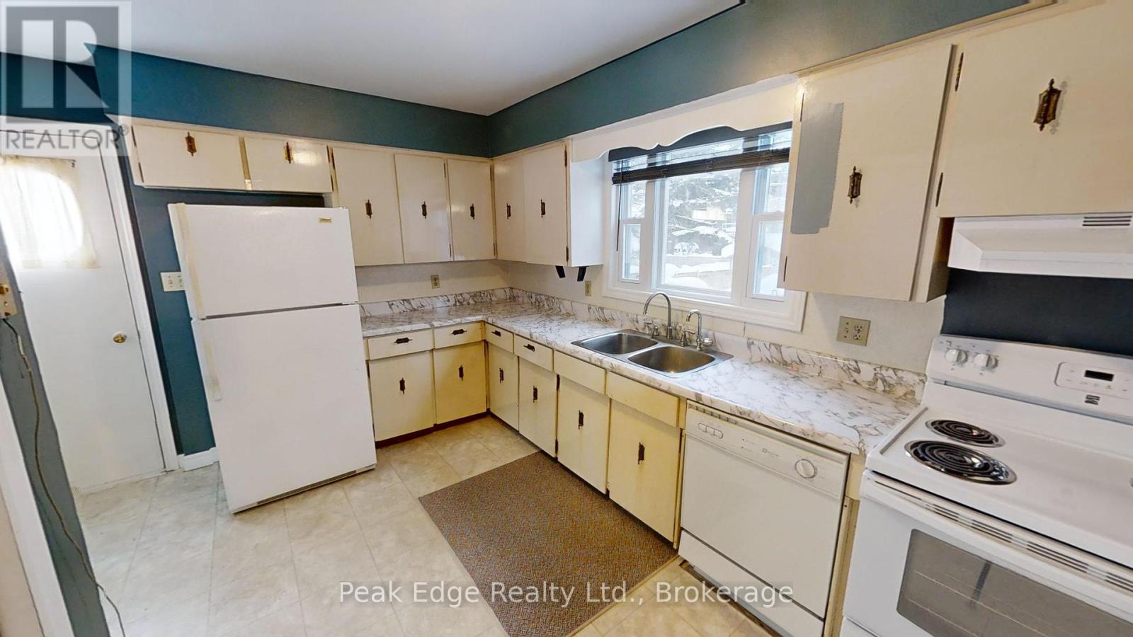 122 Gibson Street, Brockton, Ontario  N0G 2V0 - Photo 7 - X11887562