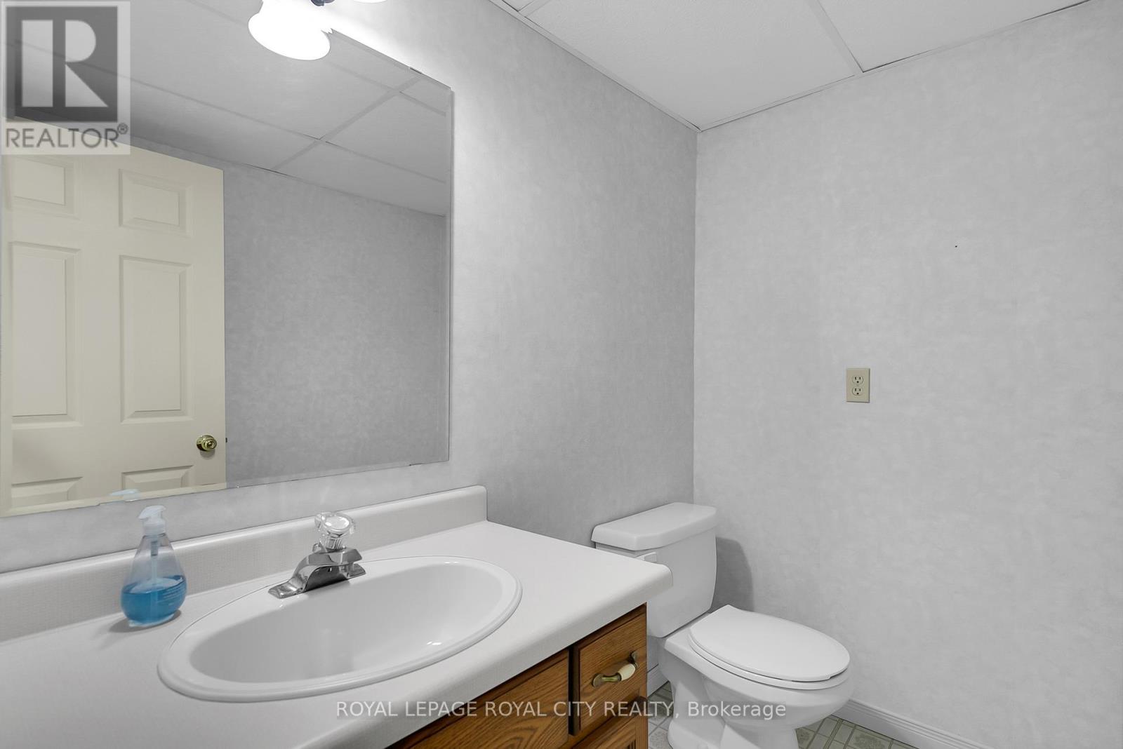 1 - 96 Woodlawn Road E, Guelph, Ontario  N1E 1B7 - Photo 29 - X11887582