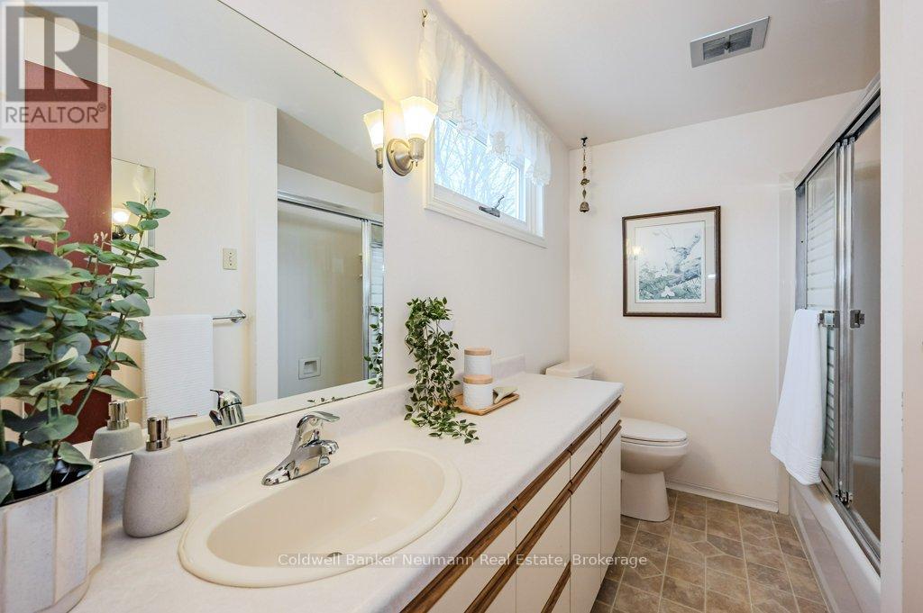 36 Devere Drive, Guelph, Ontario  N1G 2S9 - Photo 23 - X11887623