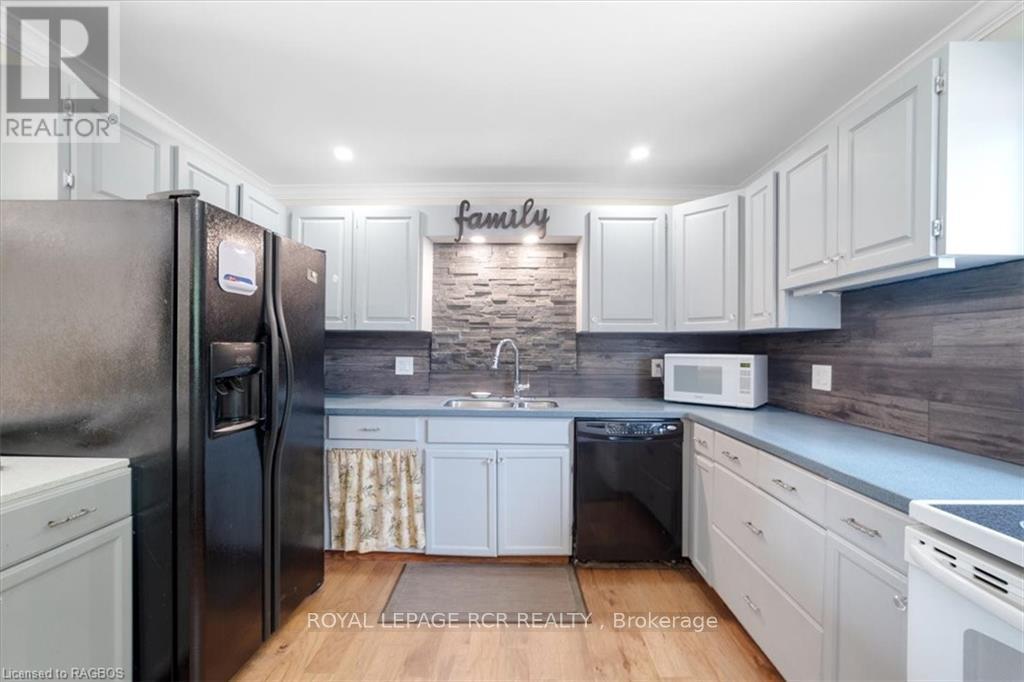 360537 160 Road, Grey Highlands, Ontario  N0C 1E0 - Photo 18 - X10845836