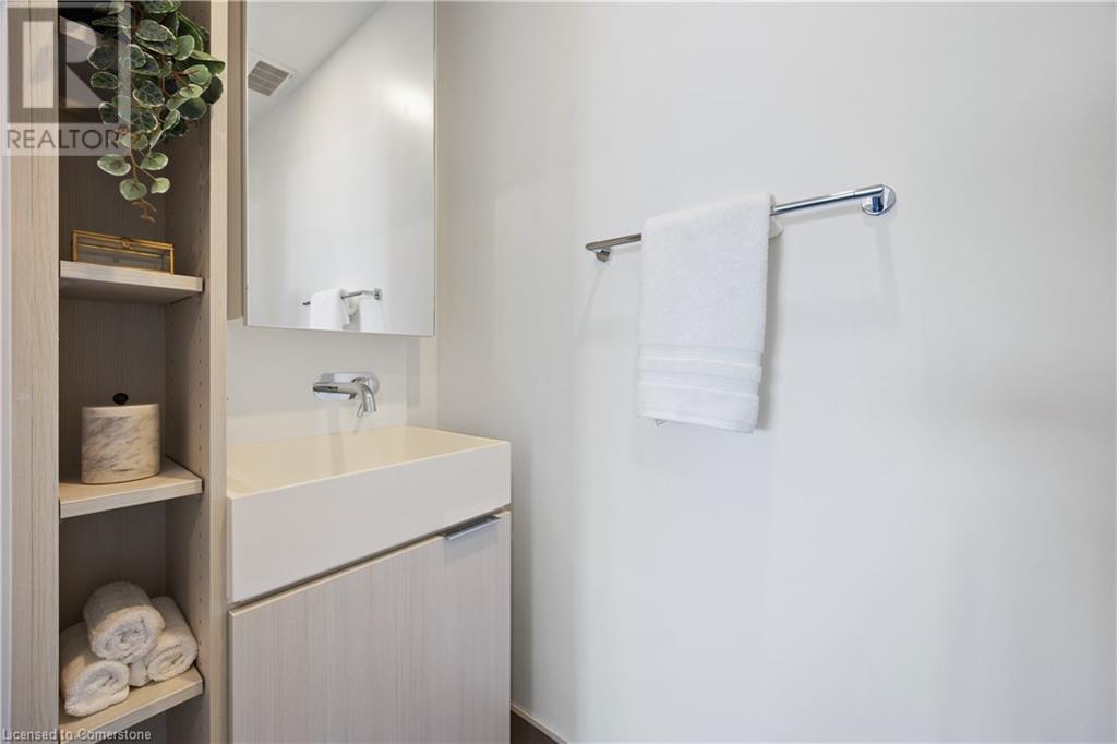 370 Martha Street Unit# 2309, Burlington, Ontario  L7R 2P7 - Photo 3 - 40683685