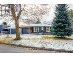 22 ROYAL HENLEY BOULEVARD, St. Catharines, Ontario