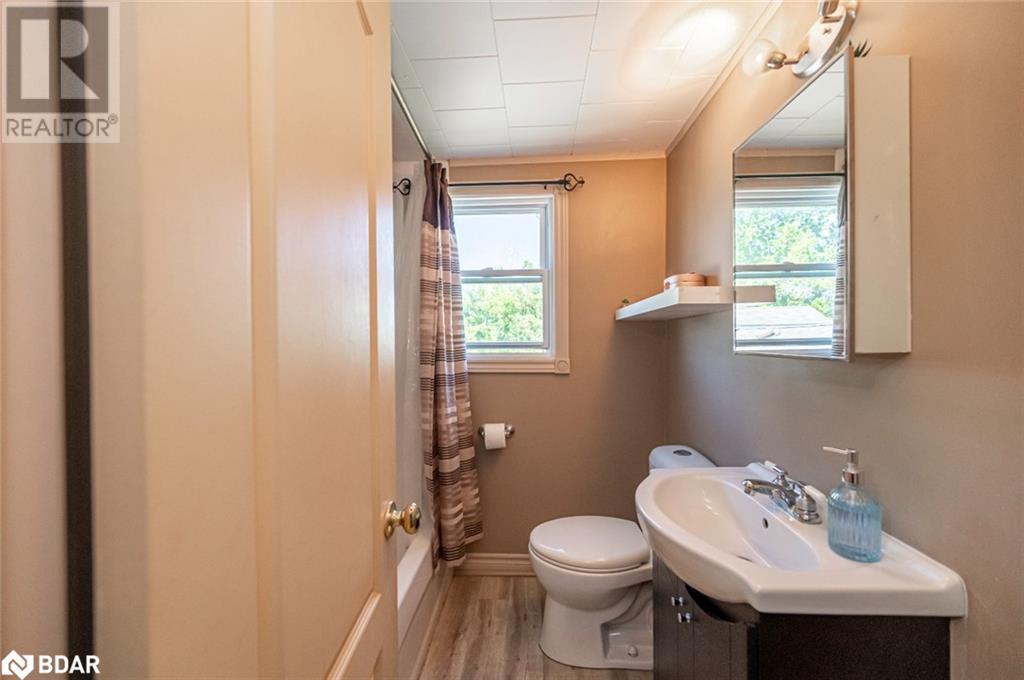 2139 Adjala-Tecumseth Townline, Tottenham, Ontario  L0G 1W0 - Photo 12 - 40684401