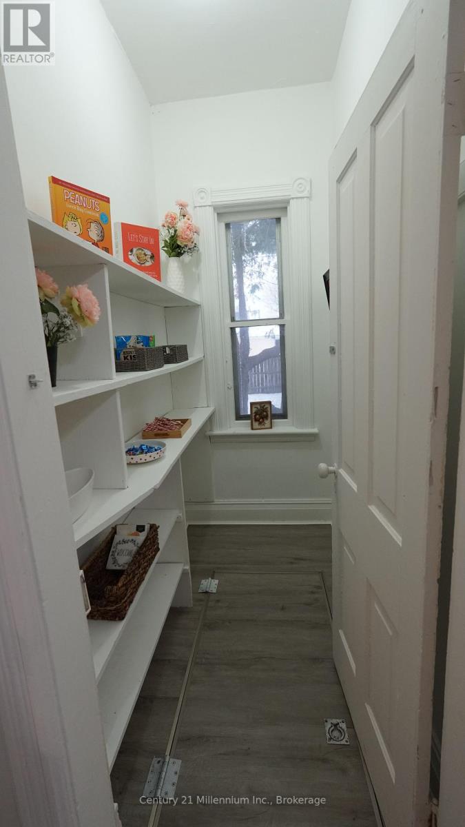 315 Oak Street, Collingwood, Ontario  L9Y 2Y4 - Photo 14 - S11887727