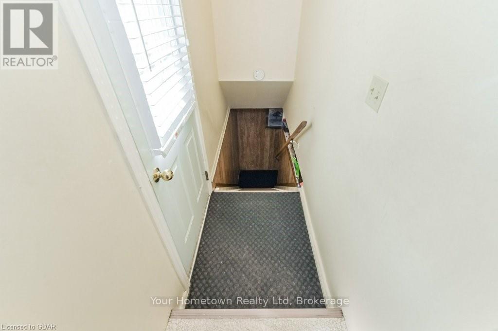 599 N Anderson Road, Centre Wellington (Fergus), Ontario  N1M 1Z6 - Photo 15 - X11887300