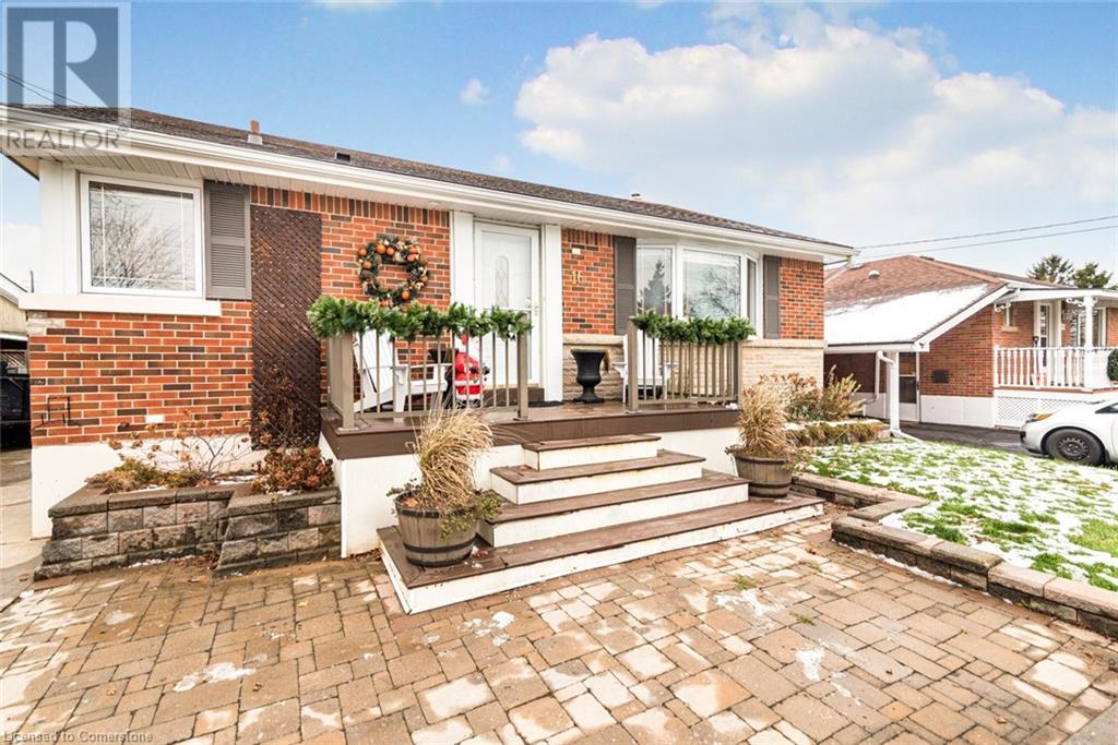 16 Fernwood Crescent, Hamilton, Ontario  L8T 3L1 - Photo 4 - 40683738