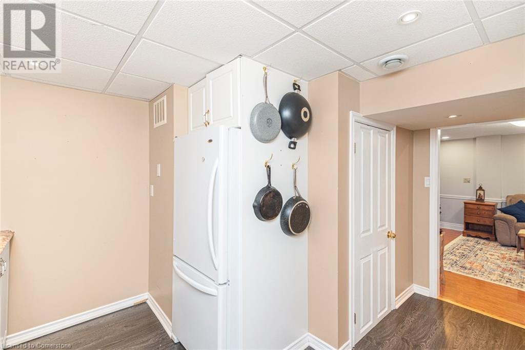 16 Fernwood Crescent, Hamilton, Ontario  L8T 3L1 - Photo 44 - 40683738