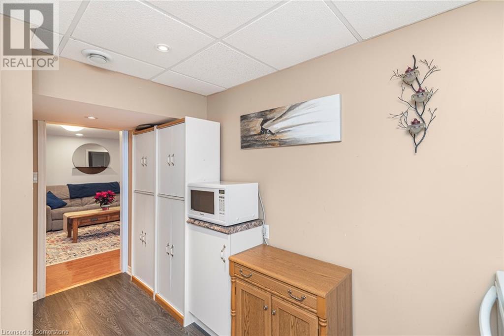 16 Fernwood Crescent, Hamilton, Ontario  L8T 3L1 - Photo 43 - 40683738