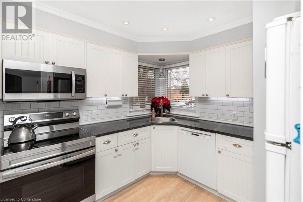 16 Fernwood Crescent, Hamilton, Ontario  L8T 3L1 - Photo 16 - 40683738