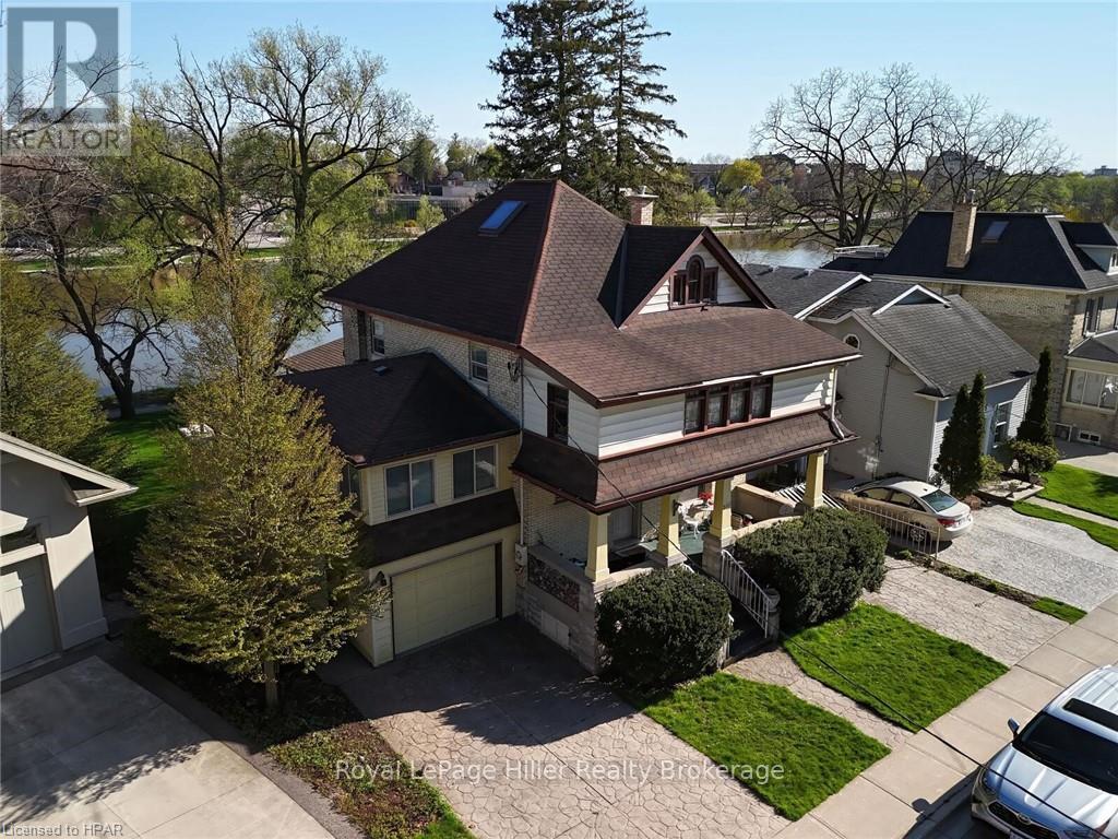 235 William Street, Stratford, Ontario  N5A 4Y2 - Photo 2 - X10779862