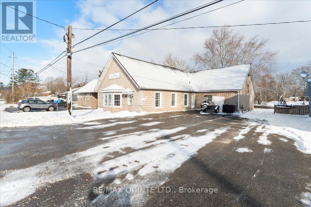 244 Ashley Street, Belleville, Ontario  K0K 2B0 - Photo 2 - X11887863