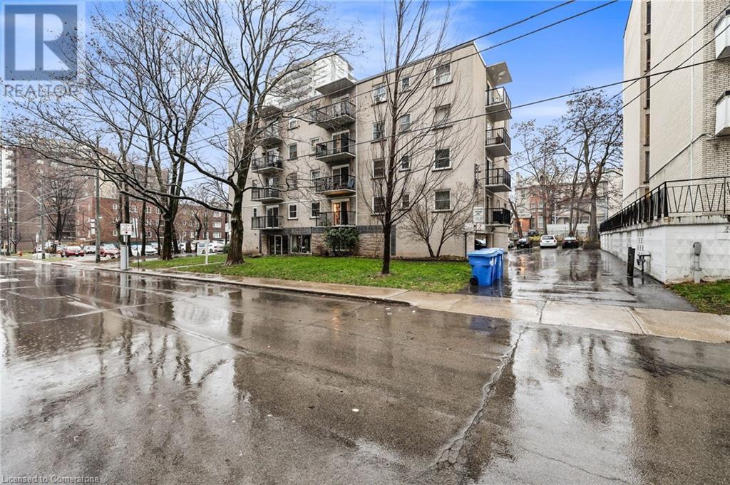 40 Robinson Street Unit# 407, Hamilton, Ontario  L8P 1Y9 - Photo 3 - 40684193