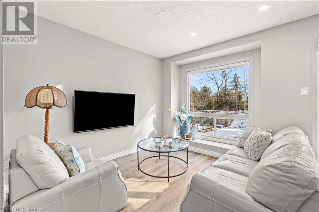 449 Shadow Wood Crescent, Waterloo, Ontario  N2K 3W5 - Photo 11 - 40684462