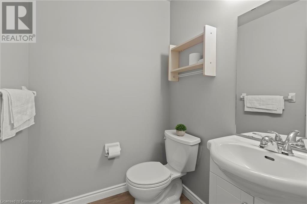 449 Shadow Wood Crescent, Waterloo, Ontario  N2K 3W5 - Photo 9 - 40684462