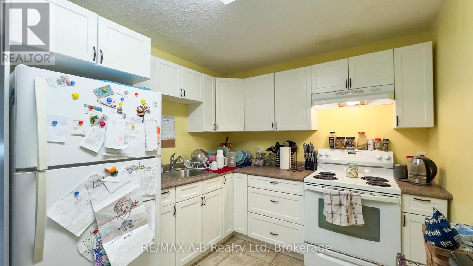 82 Maddison Street W, North Perth, Ontario  N0K 1P0 - Photo 32 - X11886067