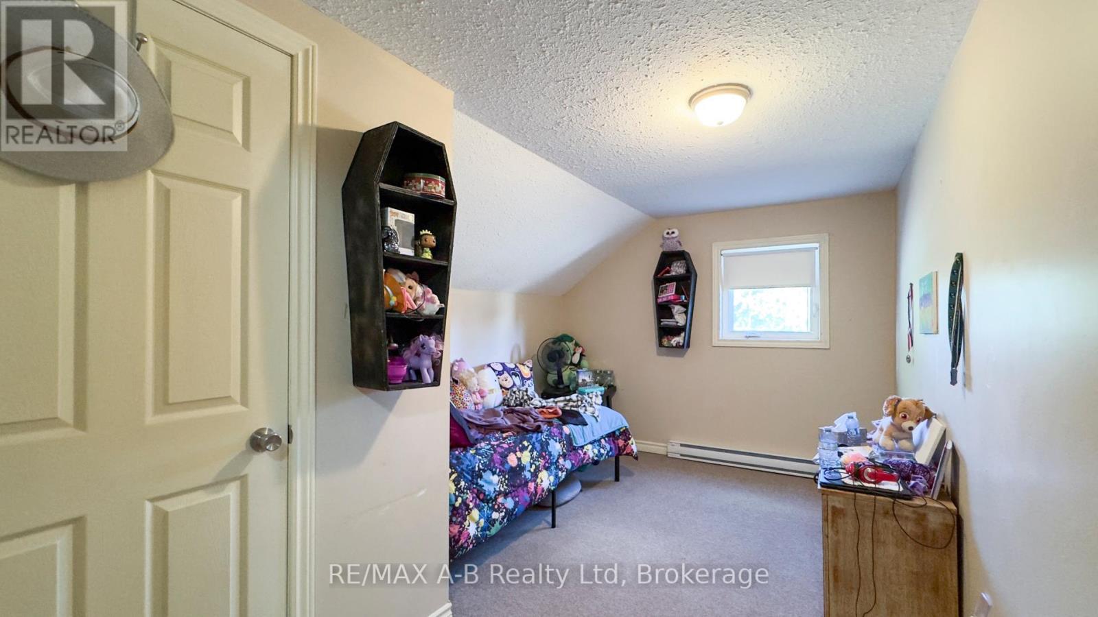 82 Maddison Street W, North Perth, Ontario  N0K 1P0 - Photo 38 - X11886067