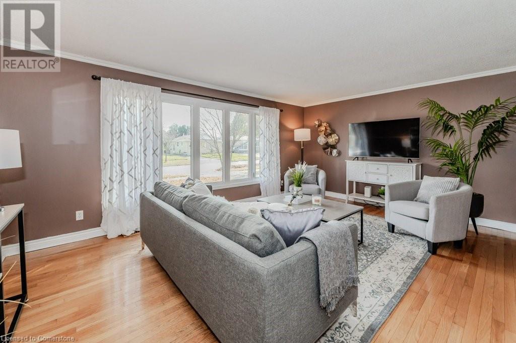 46 Appalachian Crescent Unit# Main, Kitchener, Ontario  N2E 1A4 - Photo 3 - 40684433