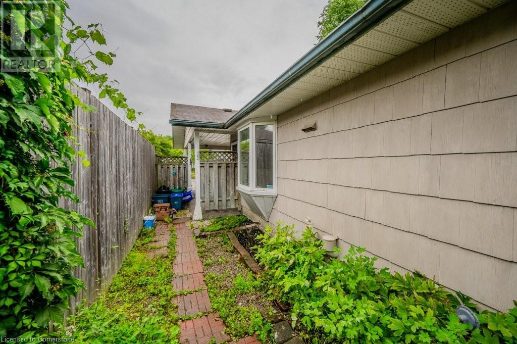 46 Appalachian Crescent Unit# Main, Kitchener, Ontario  N2E 1A4 - Photo 22 - 40684433