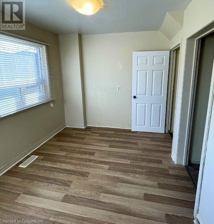 383 East 22nd Street, Hamilton, Ontario  L8V 2W3 - Photo 8 - XH4202540