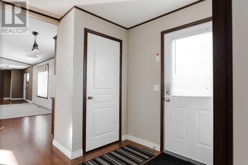 152 Card Crescent, Fort Mcmurray, Alberta  T9K 2J1 - Photo 8 - A2177663