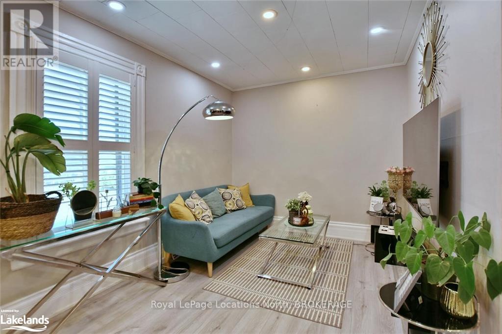 256 Ontario Street, Collingwood, Ontario  L9Y 1M9 - Photo 13 - S10435550