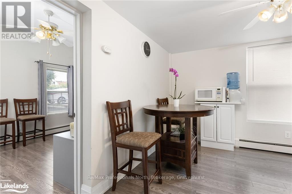 73 Coldwater Street E, Orillia, Ontario  L3V 1W6 - Photo 11 - S10436439